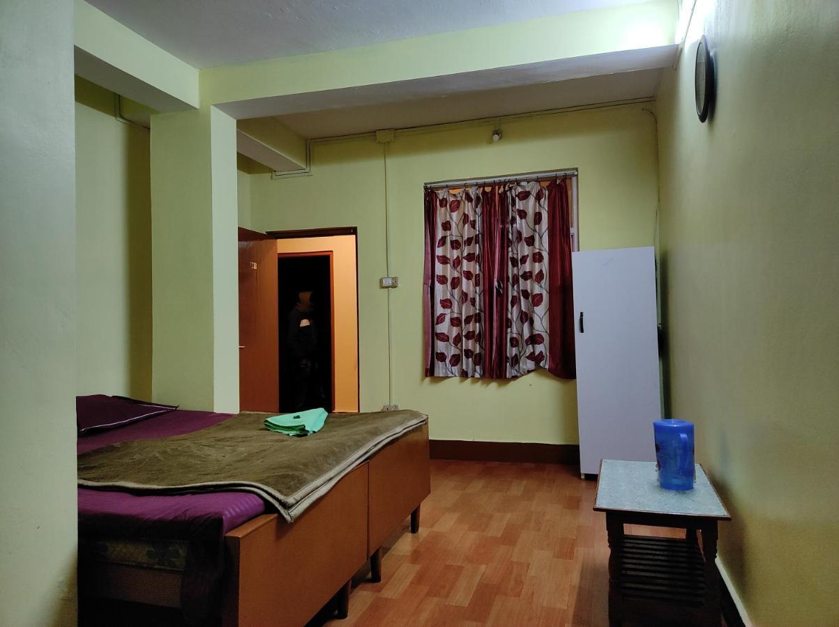 דרג'ילינג Wind Home Darjeeling- Budget Hotel Near Mall מראה חיצוני תמונה